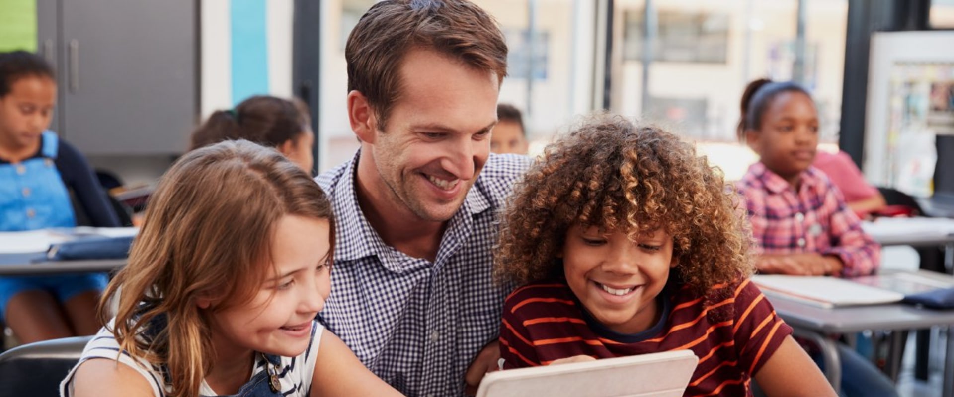 IS SCHOOL FREE IN CANADA visual data 5